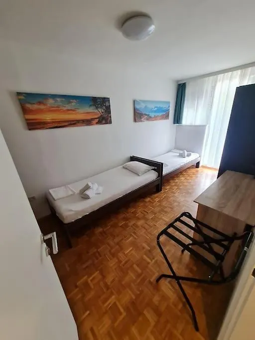 Apartment Apartman Mira Zadar